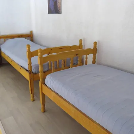 Apartmán 6 Personnes - Proche De La - Parking - 6fm34b1